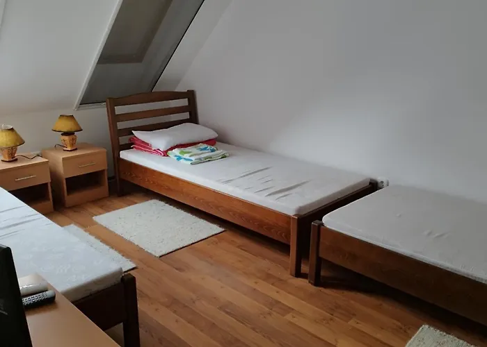 Bed & Breakfast Baji József Ifjúsági és Gyermeküdülő *