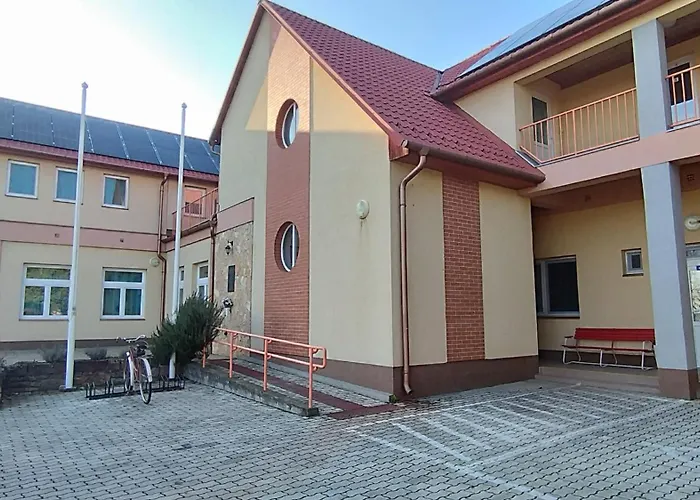 Baji József Ifjúsági és Gyermeküdülő Panzió *
