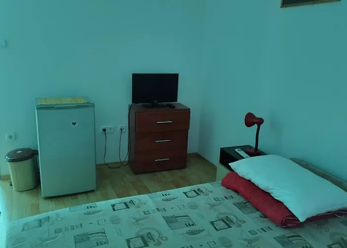 Baji József Ifjúsági és Gyermeküdülő Panzió