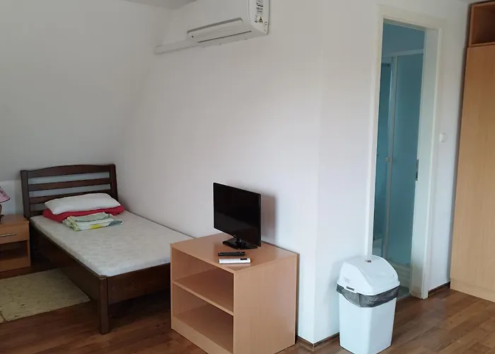 Baji József Ifjúsági és Gyermeküdülő Révfülöp